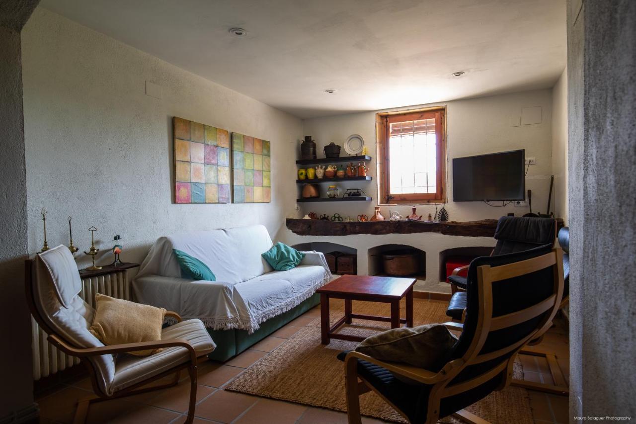 Homestay Mas Teixidor, Masia Entre Girona Y La Costa Brava *
