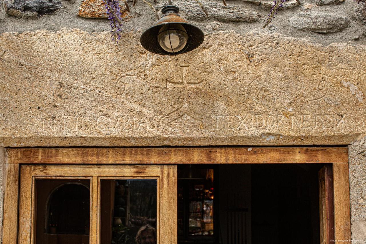 Homestay Mas Teixidor, Masia Entre Girona Y La Costa Brava