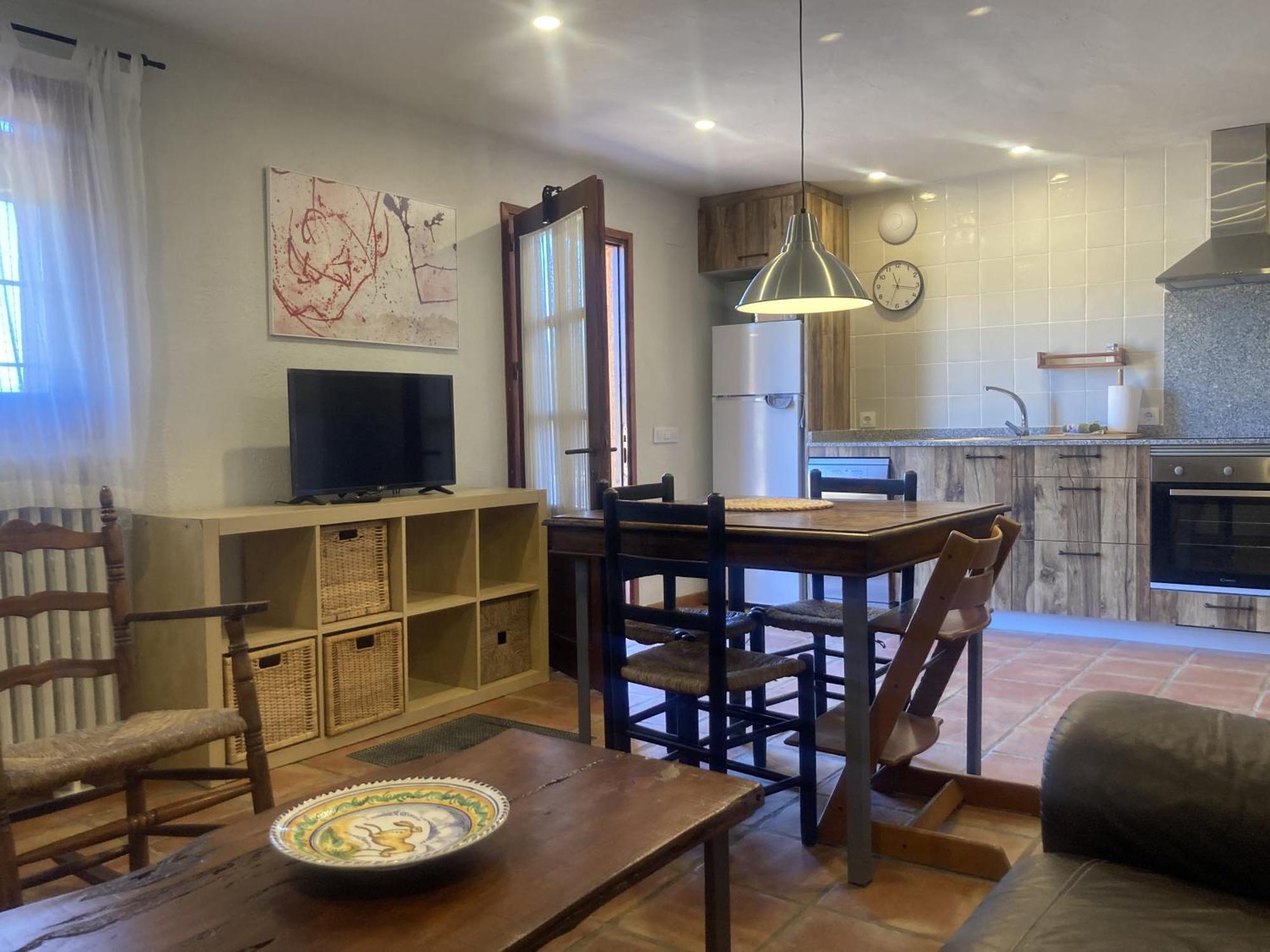 Homestay Mas Teixidor, Masia Entre Girona Y La Costa Brava